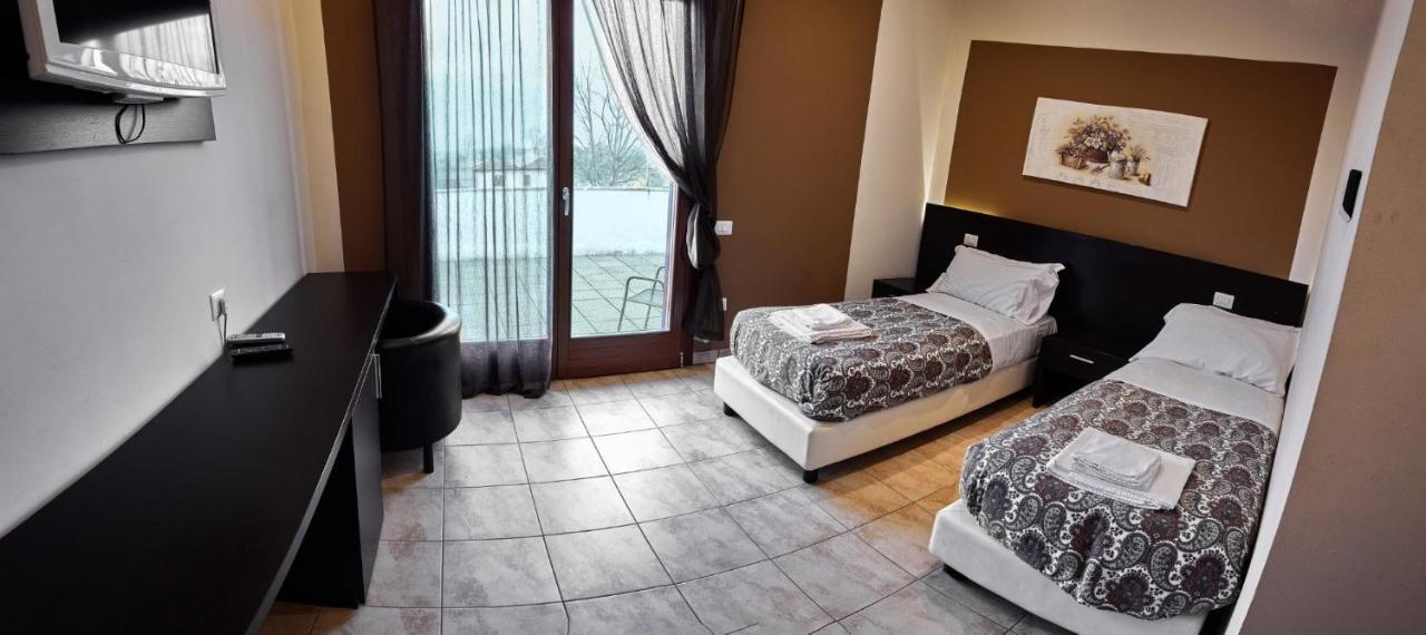 Al Cason Hotel Solesino Ngoại thất bức ảnh